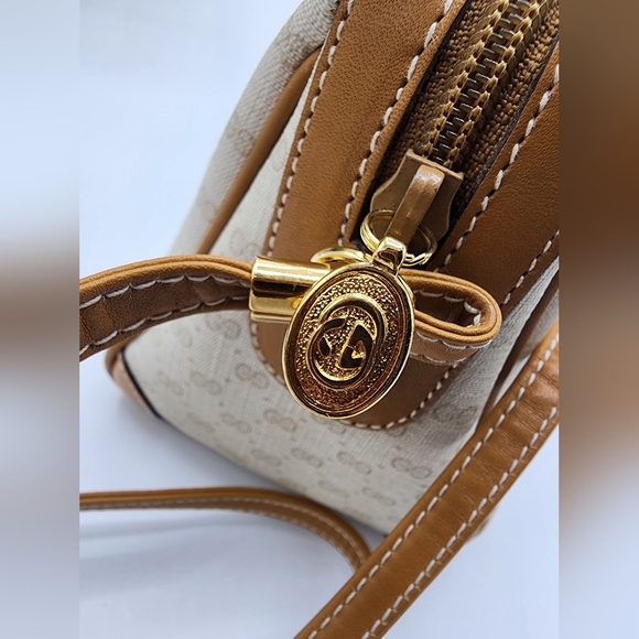 🔥Authentic vintage Gucci micro GG🔥 - Picture 7 of 16